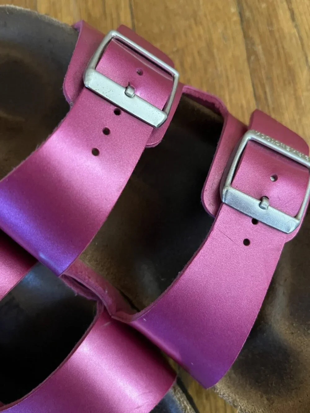 Arizona 2 Strap Classic Birkenstock Sandals 36 Hot Pink Patent Leather